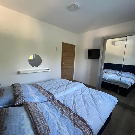 Apartma Lavanda 4 * Dobrinj